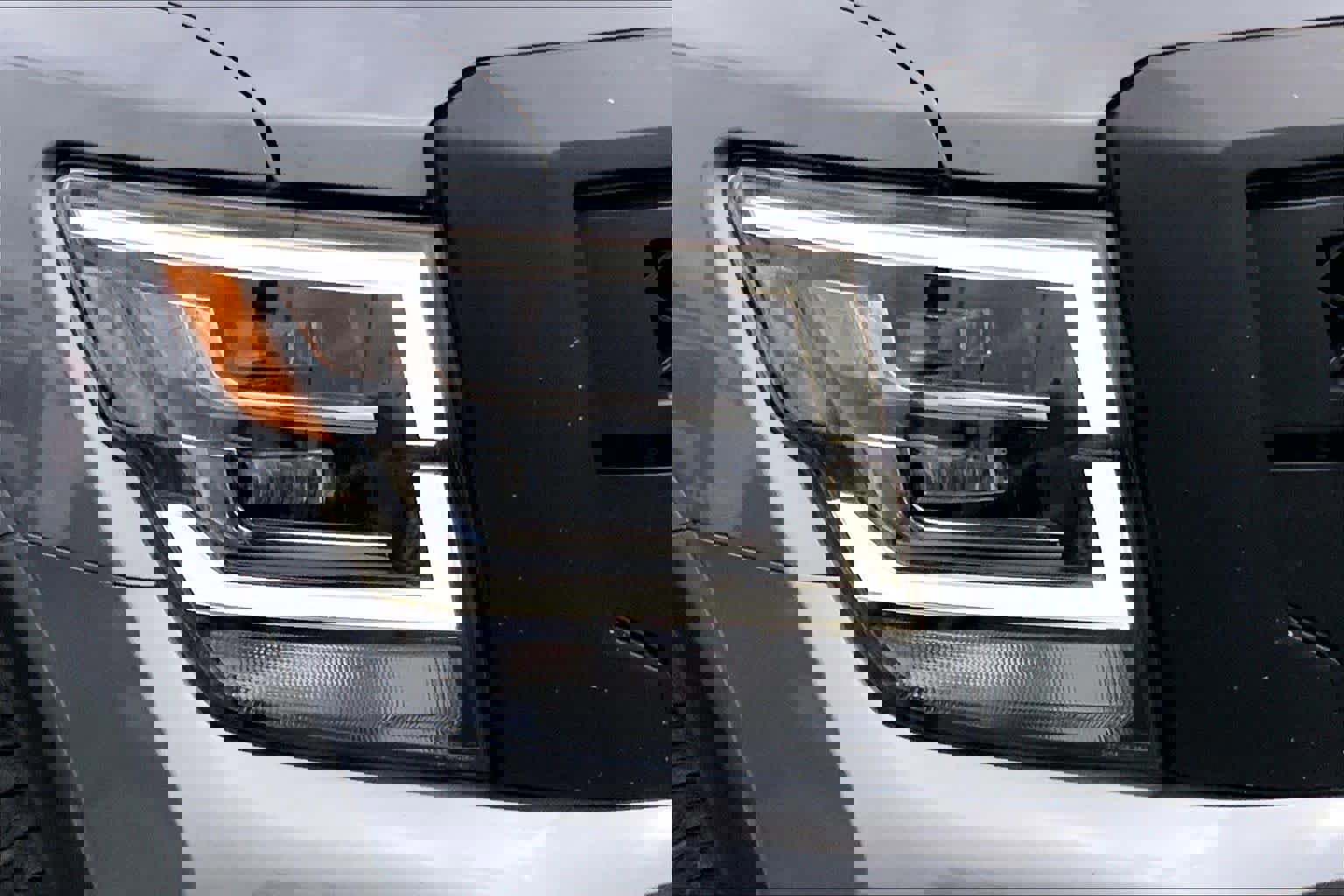 Used 2023 Nissan Titan PRO-4X w/ Pro-4x Convenience Package image 25