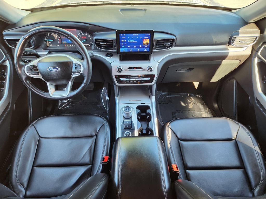 Certified 2023 Ford Explorer XLT w/ Equipment Group 202A AWD/4WD image 20