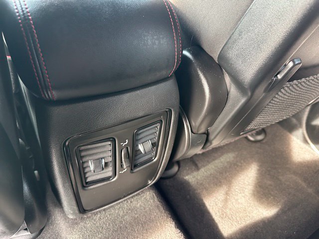 Used 2023 Dodge Durango GT AWD/4WD image 17