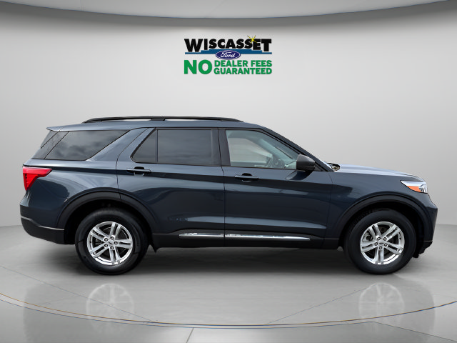 Certified 2023 Ford Explorer XLT w/ Equipment Group 202A AWD/4WD image 6