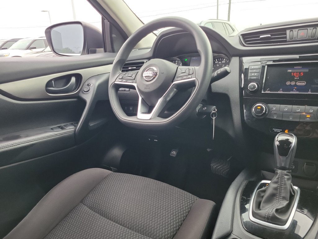 Used 2020 Nissan Rogue Sport S w/ Appearance Package AWD/4WD image 13