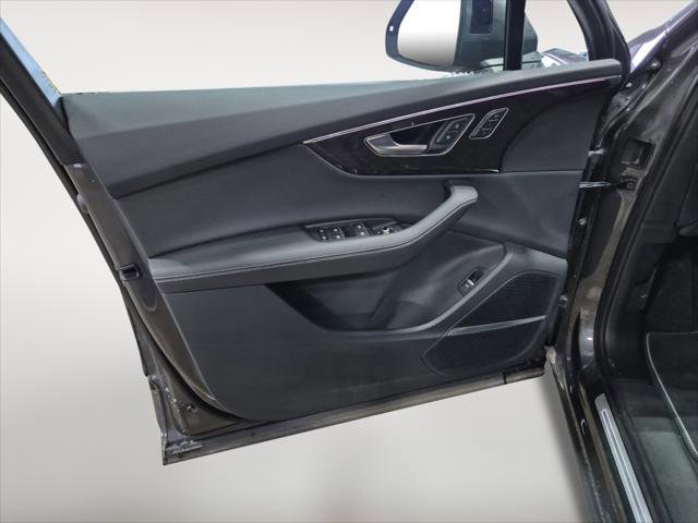 Used 2025 Audi Q7 2.0T Premium Plus image 11