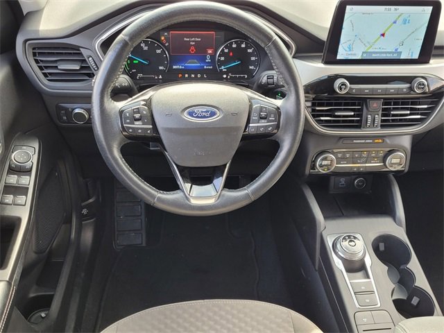 Certified 2021 Ford Escape SE w/ SE Sport Appearance Package image 11