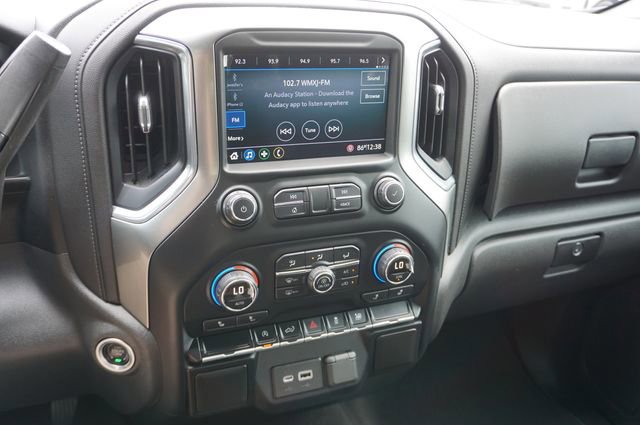 Used 2020 Chevrolet Silverado 1500 LT w/ All-Star Edition image 9