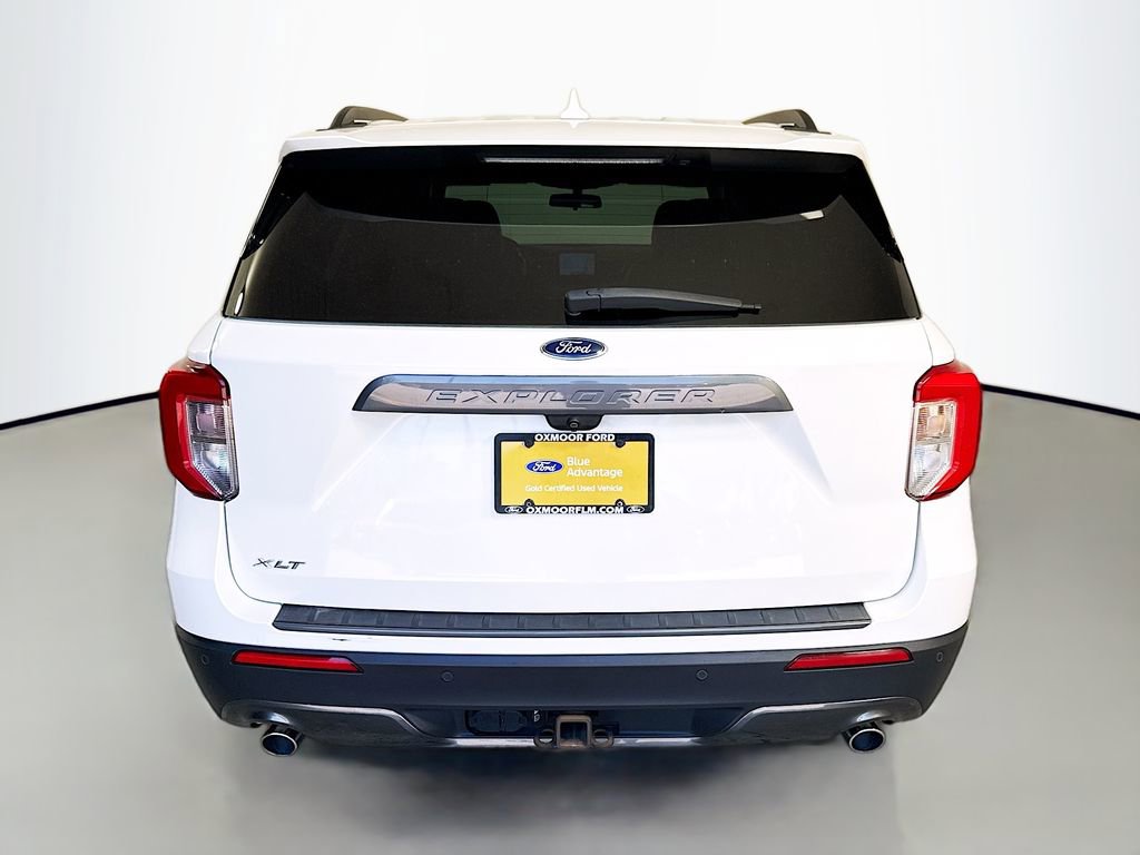 Certified 2022 Ford Explorer XLT w/ Equipment Group 202A RWD image 6