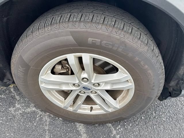 Certified 2021 Ford Explorer XLT AWD/4WD image 4