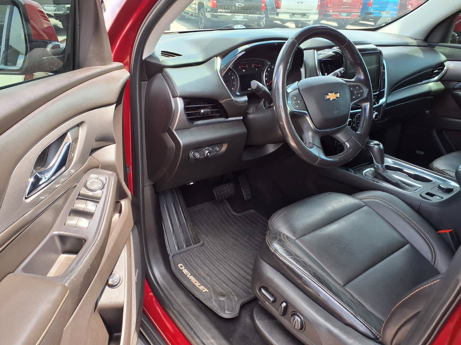 Used 2018 Chevrolet Traverse LT AWD/4WD image 7