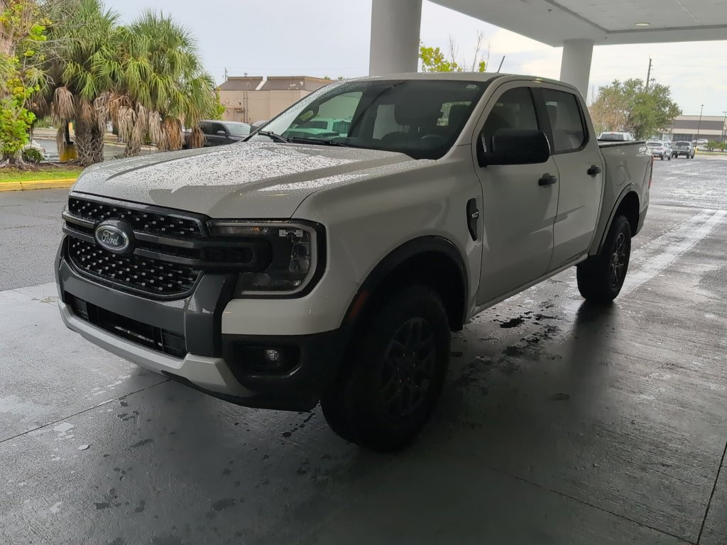 Certified 2024 Ford Ranger XLT w/ Trailer Tow Package RWD image 6