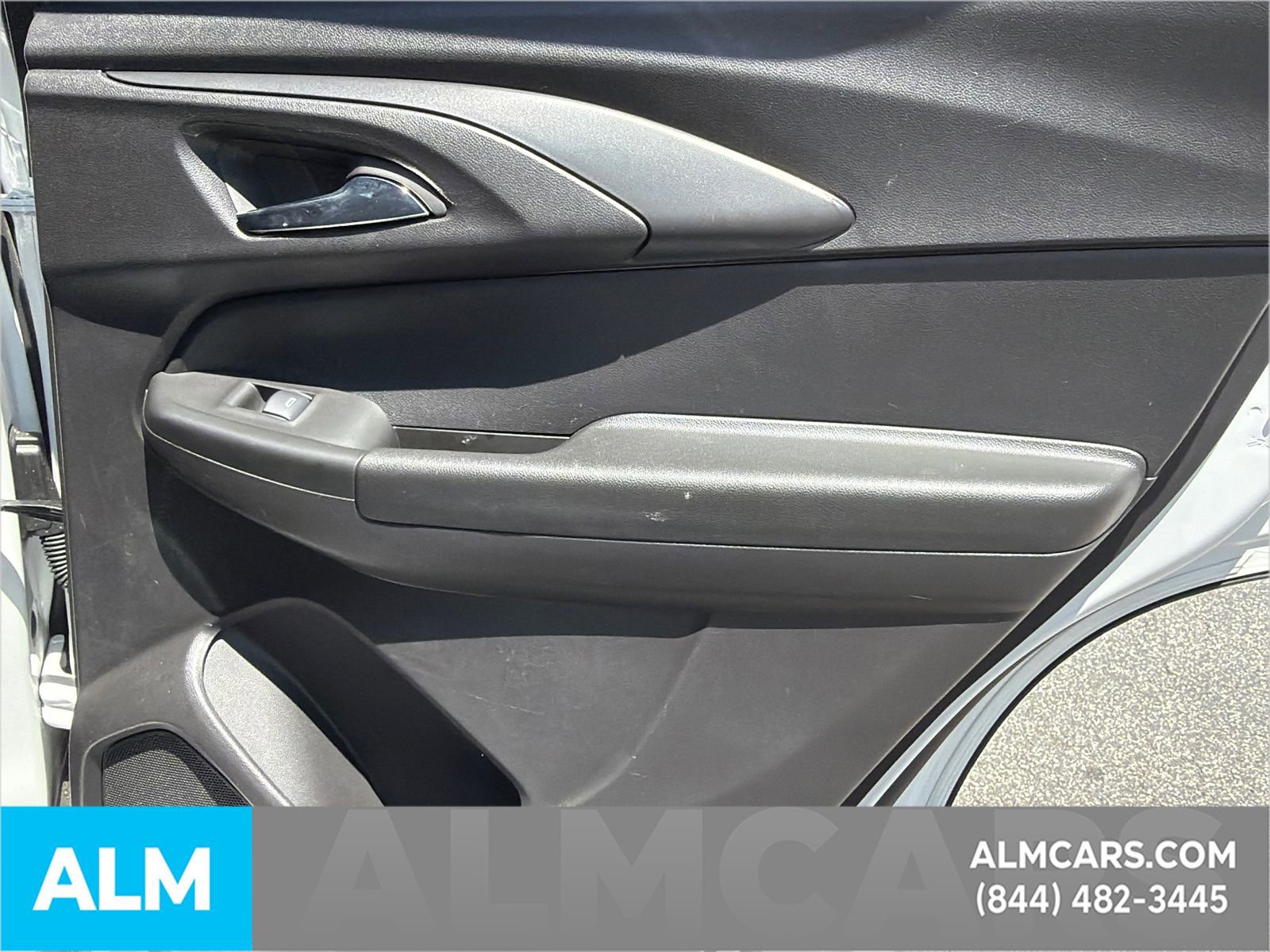 Used 2026 Chevrolet TrailBlazer LT w/ LT Cold Weather Package FWD image 18