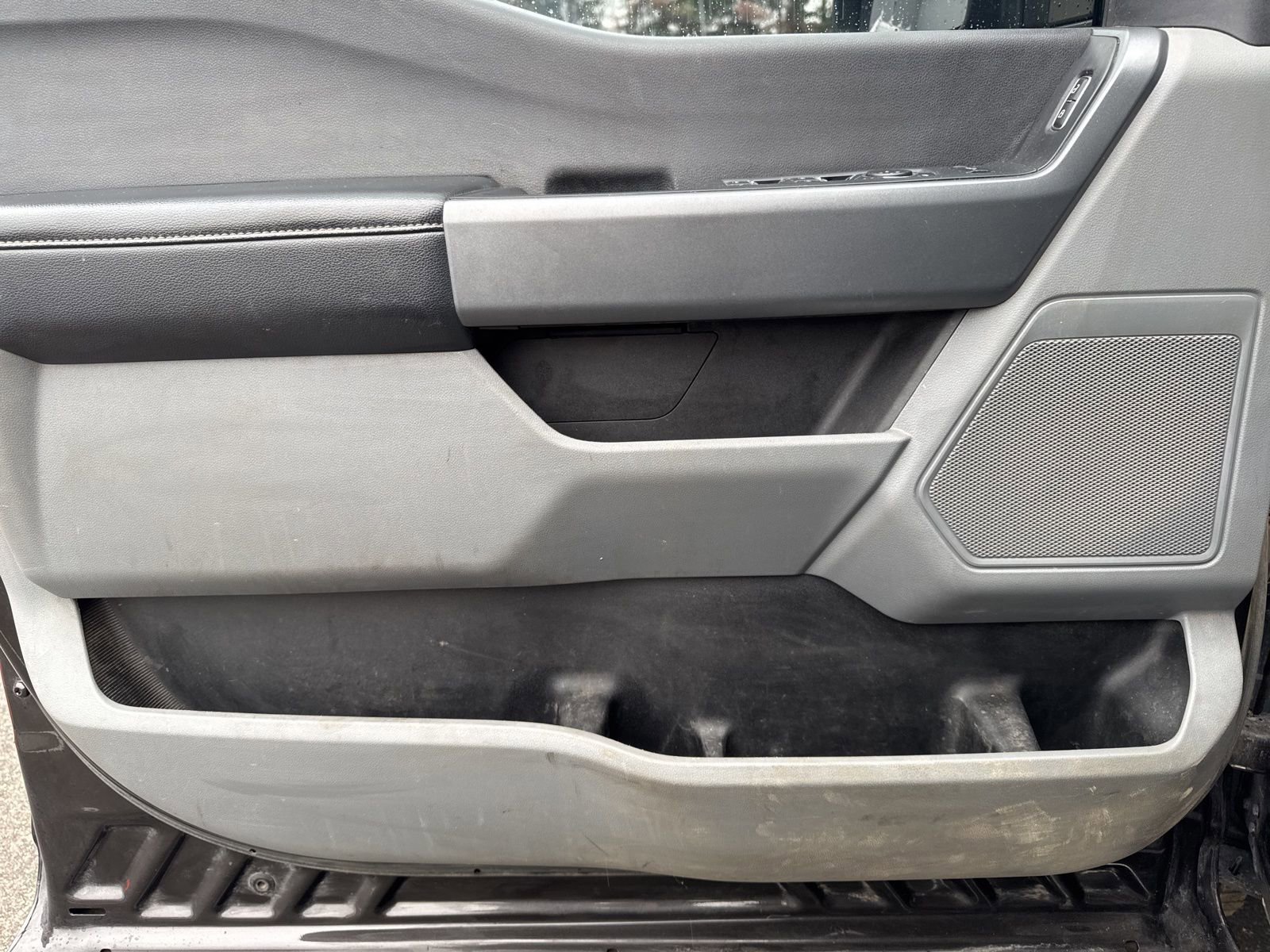 Certified 2024 Ford F350 XLT w/ 360-Degree Camera Package image 20