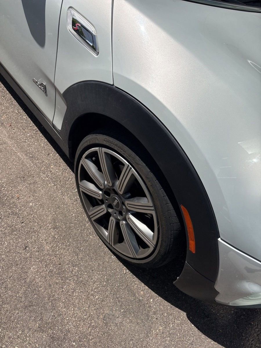 Used 2020 MINI Cooper Clubman S image 3