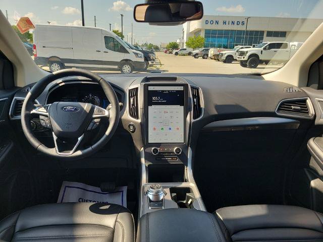 Certified 2023 Ford Edge SEL w/ Convenience Package AWD/4WD image 13