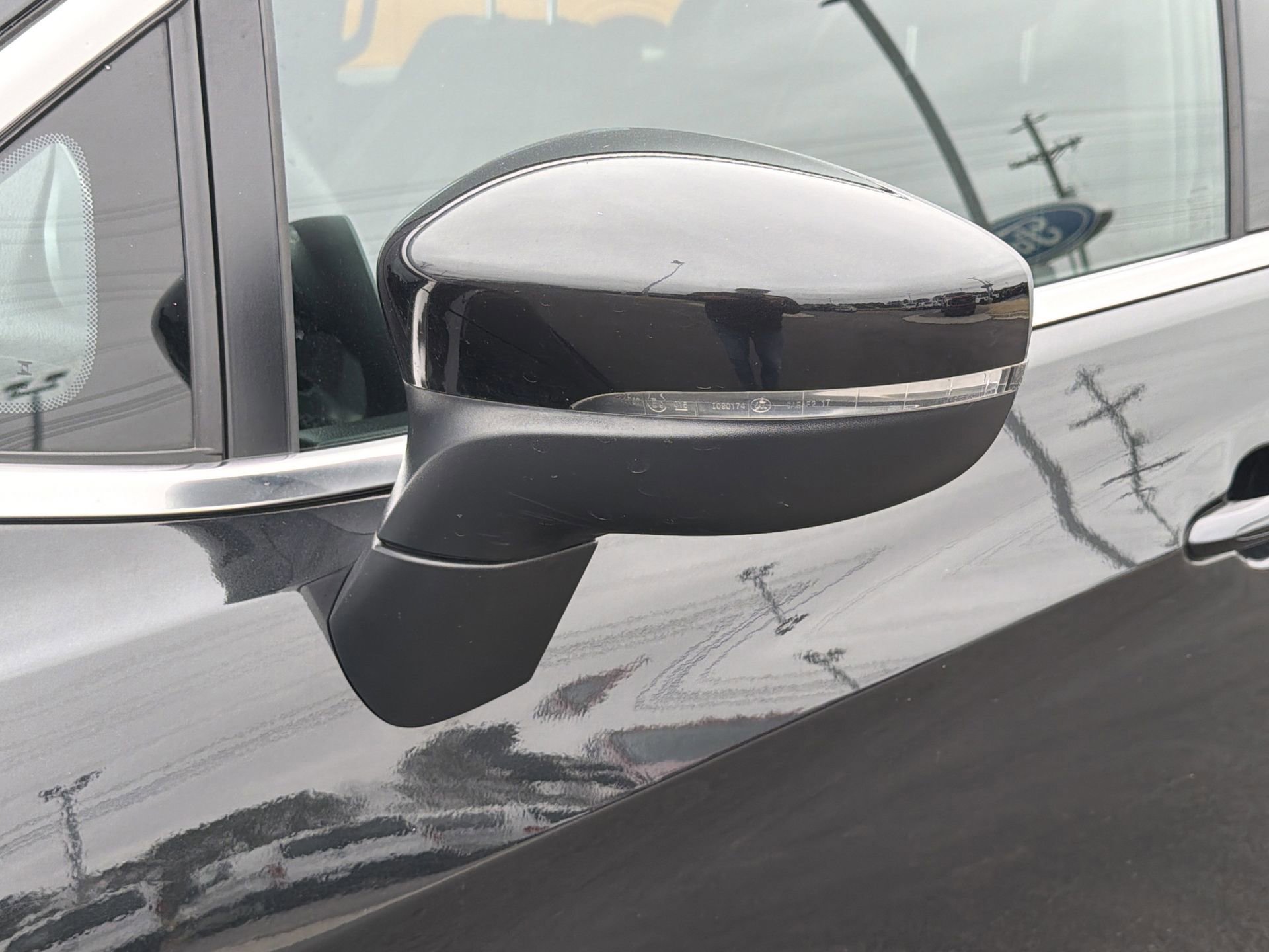 Used 2023 Chrysler Pacifica Touring image 36