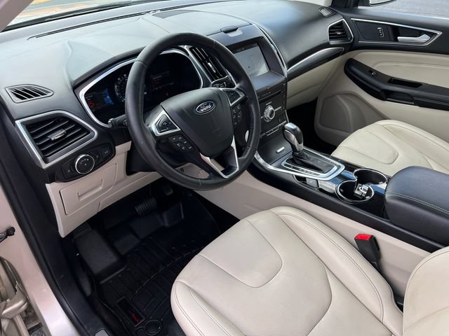 Certified 2017 Ford Edge Titanium w/ Equipment Group 302A AWD/4WD image 28