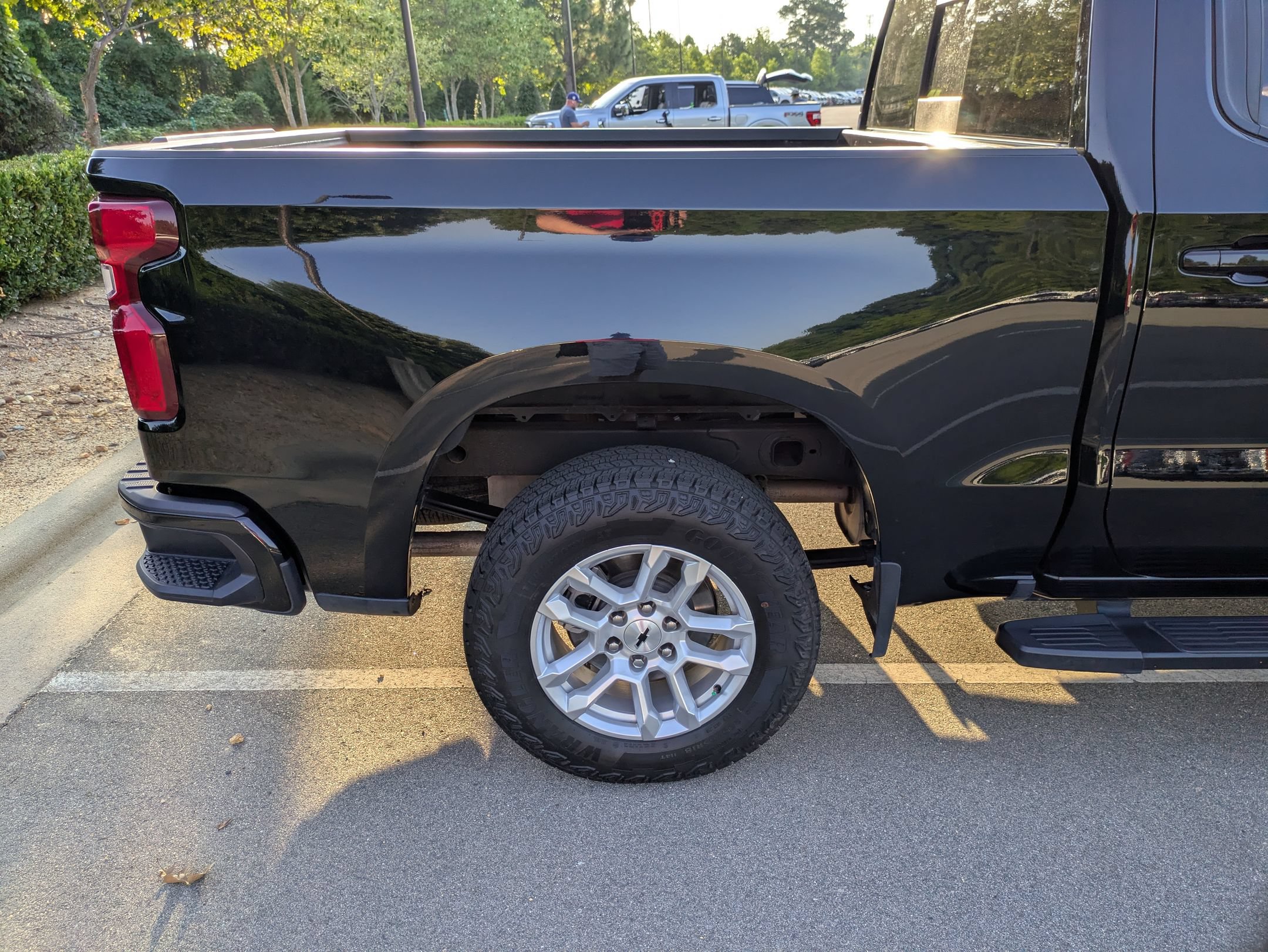Used 2023 Chevrolet Silverado 1500 RST w/ Convenience Package II AWD/4WD image 38