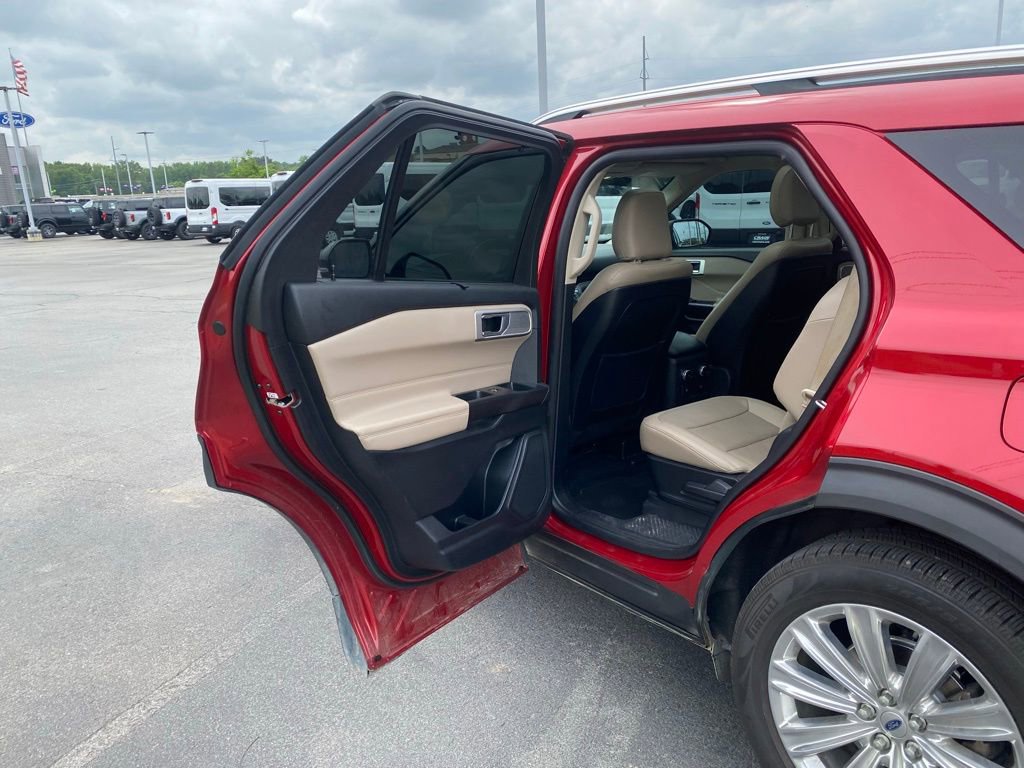 Certified 2020 Ford Explorer Limited w/ Class III Trailer Tow Package RWD image 29