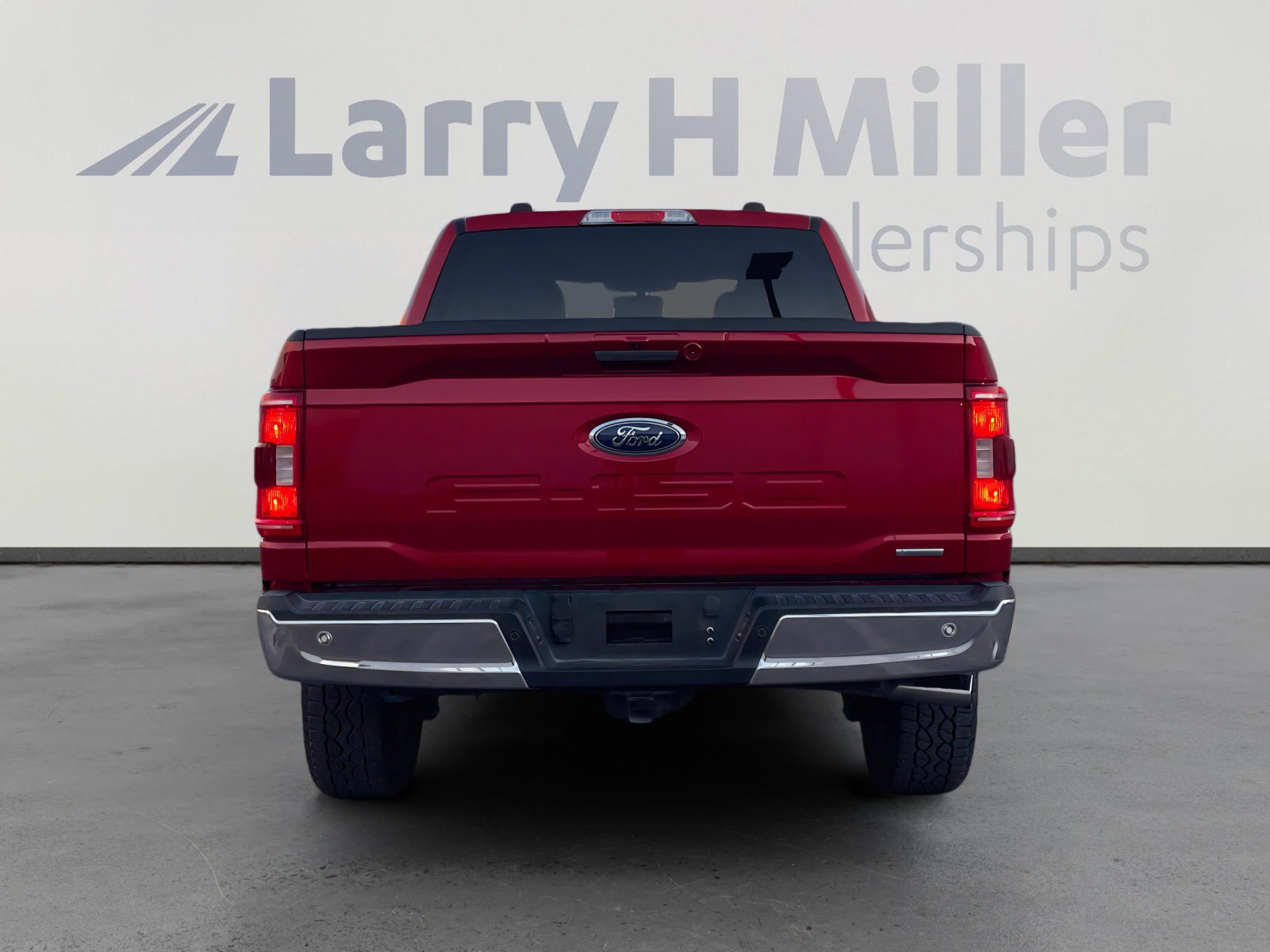 Certified 2021 Ford F150 XLT w/ Equipment Group 302A High AWD/4WD image 4