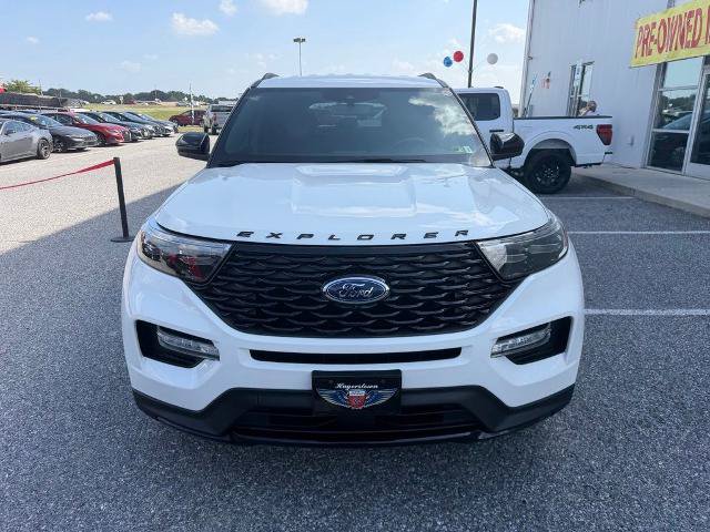 Certified 2023 Ford Explorer ST-Line AWD/4WD image 3