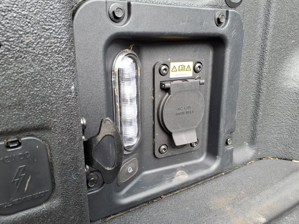 Certified 2024 Ford Maverick Lariat FWD image 13