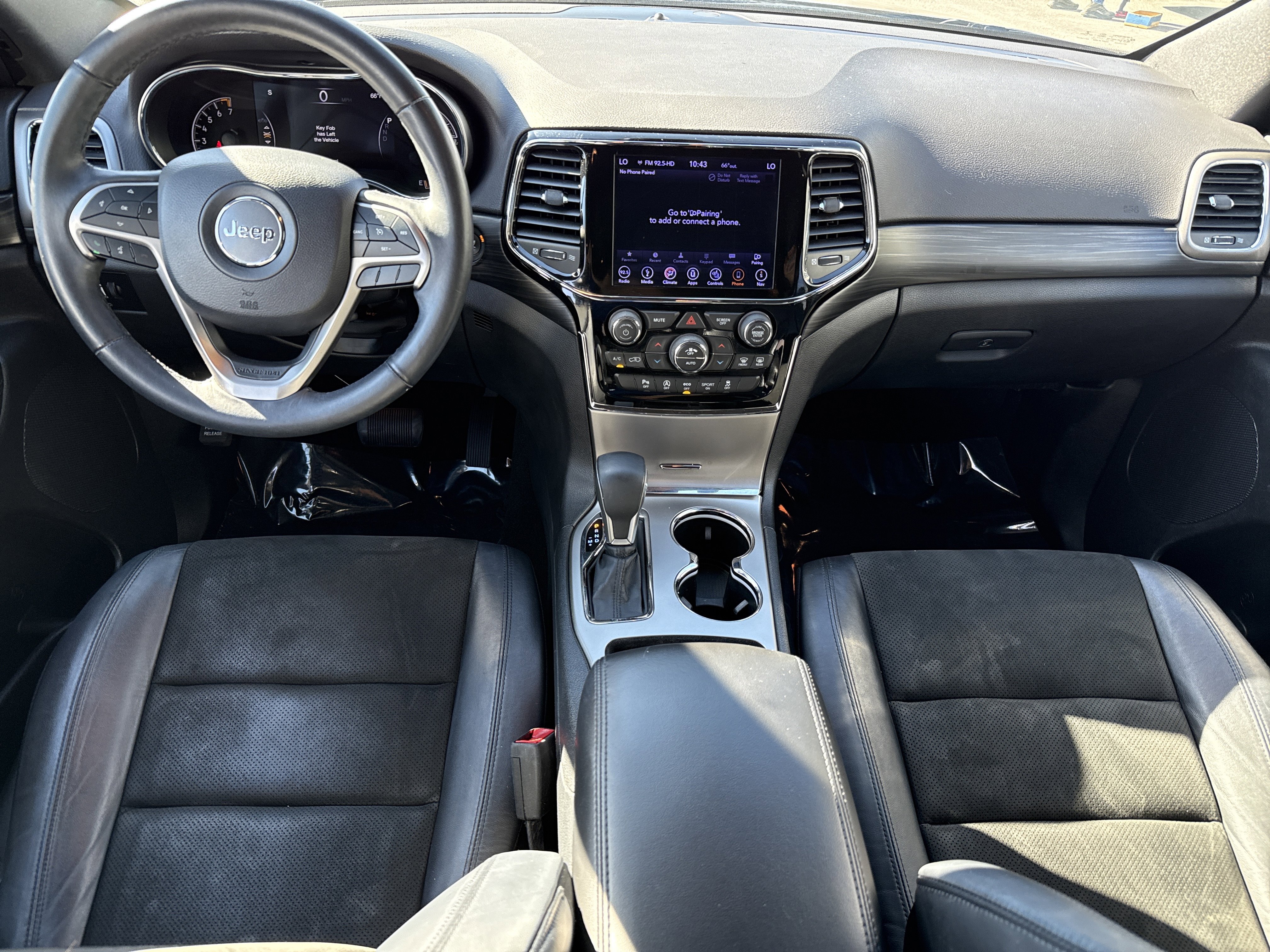 Used 2019 Jeep Grand Cherokee Altitude image 16