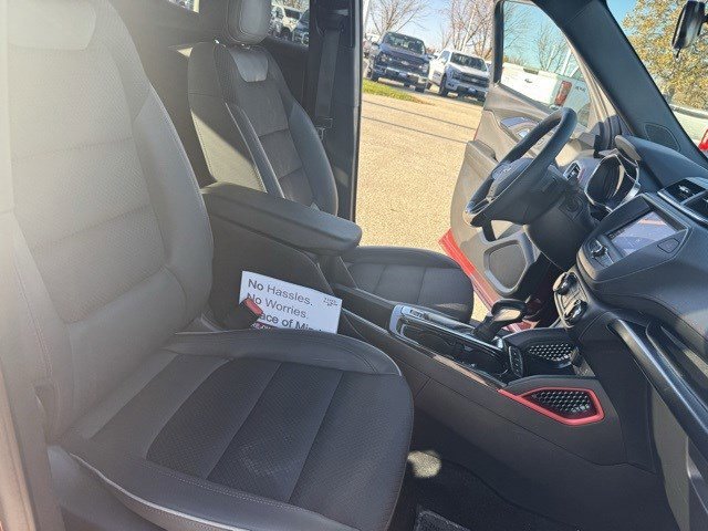 Used 2023 Chevrolet TrailBlazer RS image 29