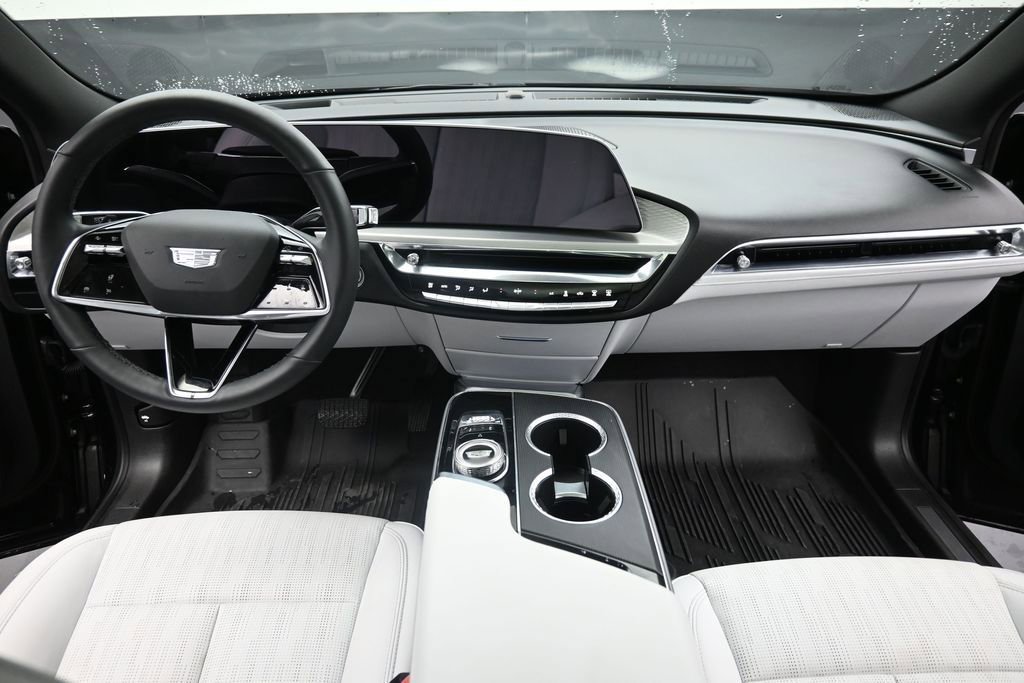 Used 2024 Cadillac Lyriq Luxury w/ LPO, Floor Liner Package RWD image 12