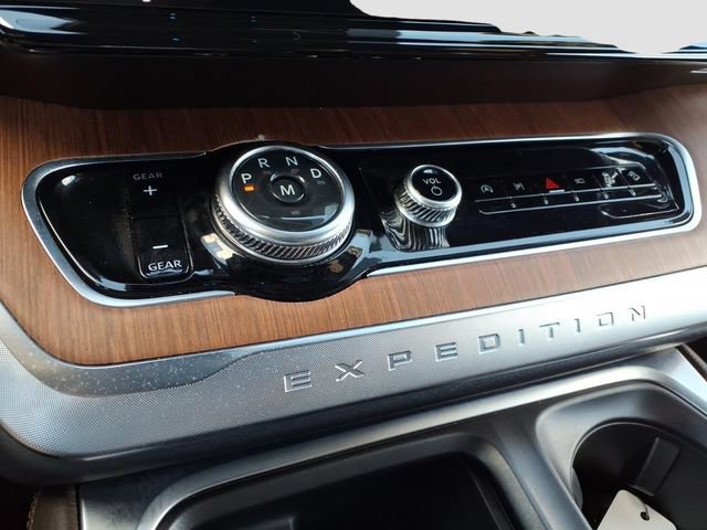 Certified 2026 Ford Expedition King Ranch AWD/4WD image 11