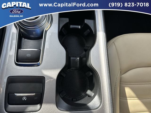 Certified 2024 Ford Edge SEL image 30