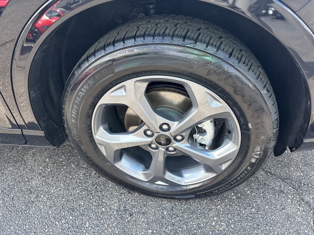 Certified 2023 Ford Escape ST-Line image 9