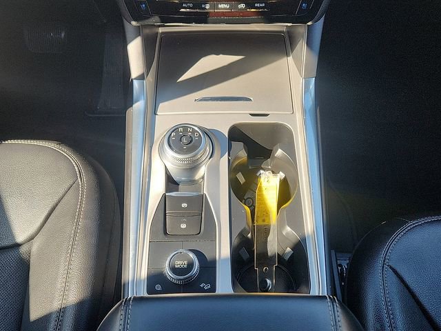 Certified 2023 Ford Explorer Limited AWD/4WD image 18