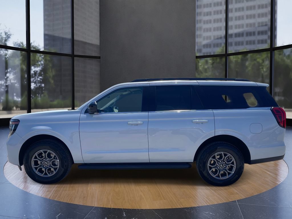 Certified 2025 Ford Expedition Active RWD image 6