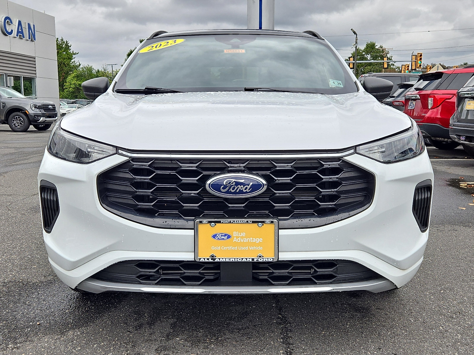 Certified 2023 Ford Escape ST-Line w/ Tech Pack #1 AWD/4WD image 3