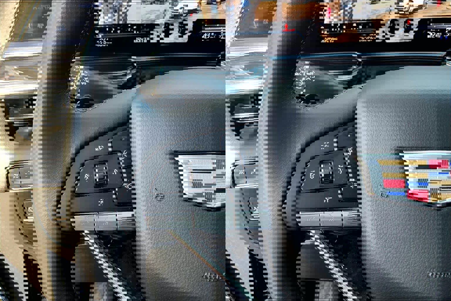 Used 2021 Cadillac Escalade ESV Sport image 23