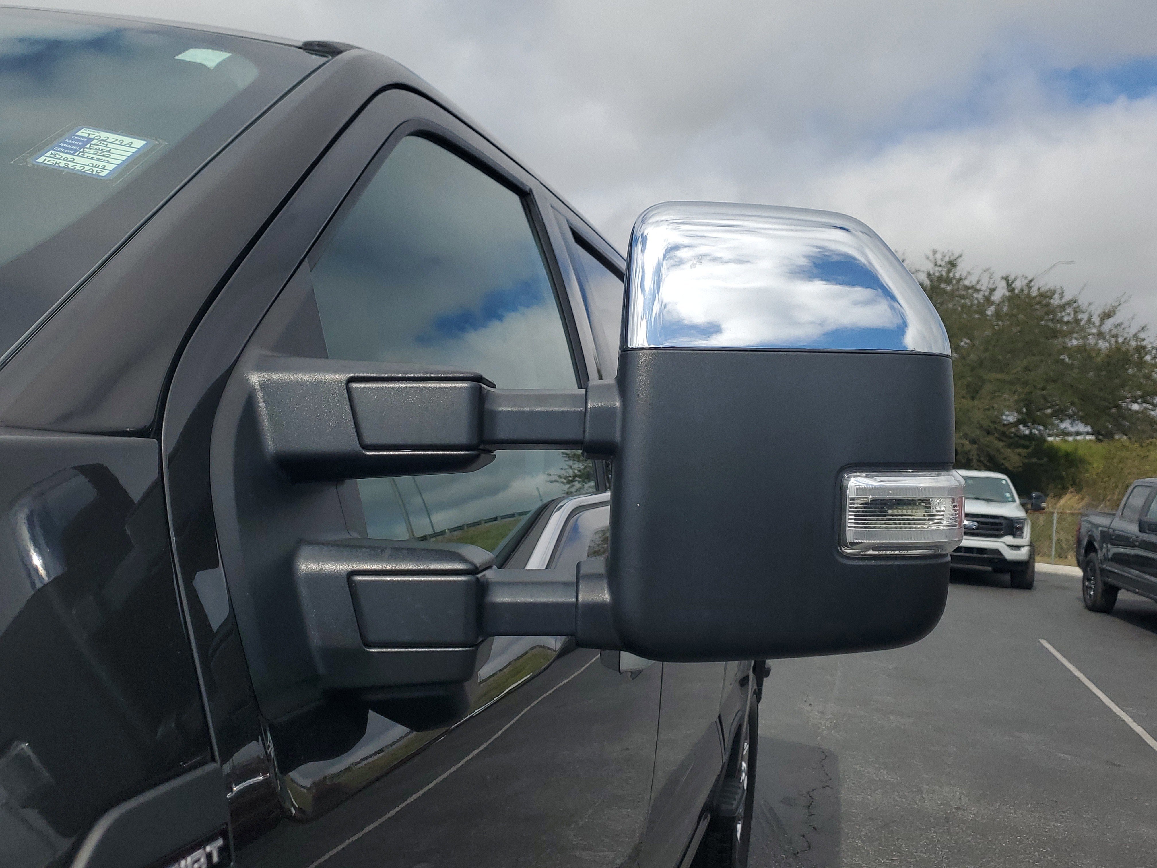 Certified 2024 Ford F250 Lariat w/ Lariat Ultimate Package image 7