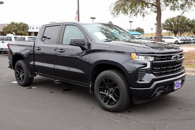 Used 2022 Chevrolet Silverado 1500 RST image 13