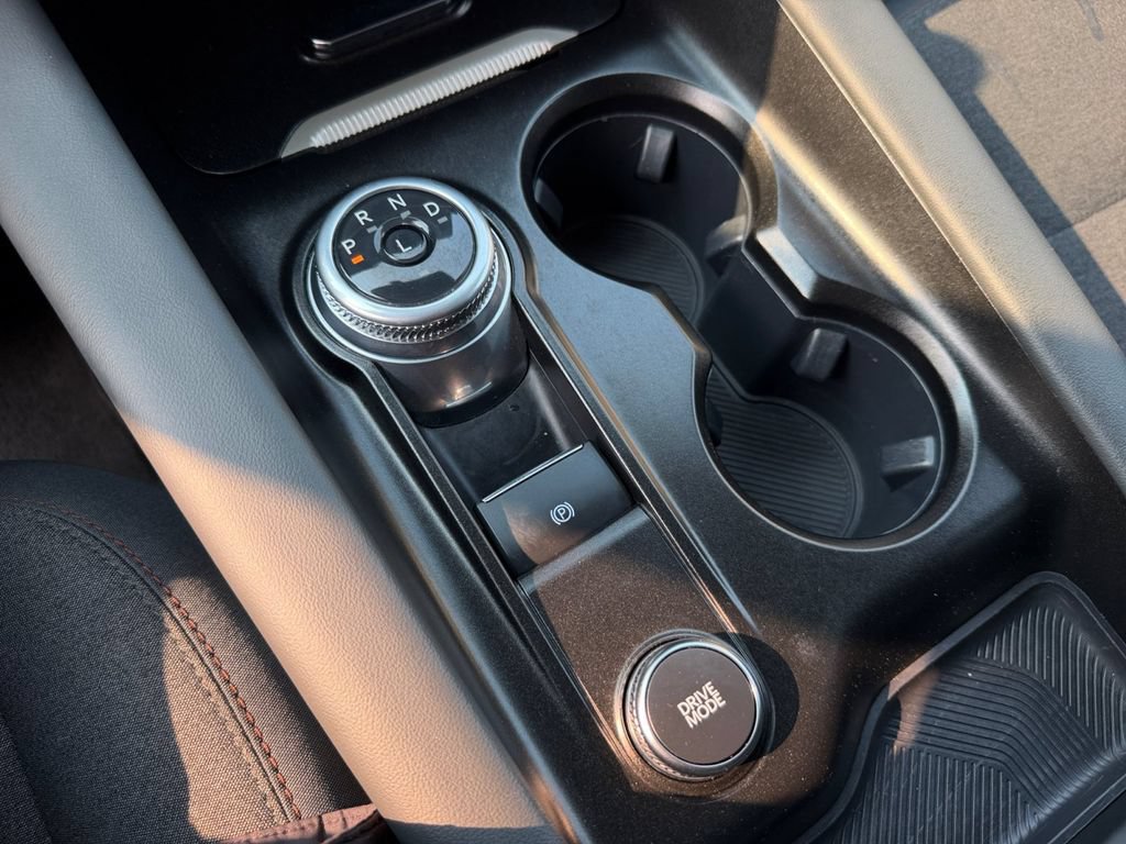Certified 2025 Ford Explorer Active AWD/4WD image 18