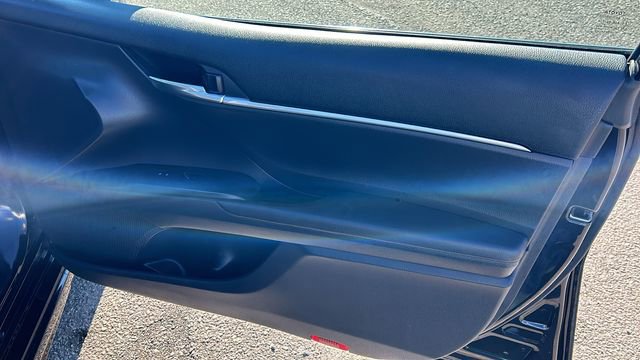 Used 2023 Toyota Camry SE image 10