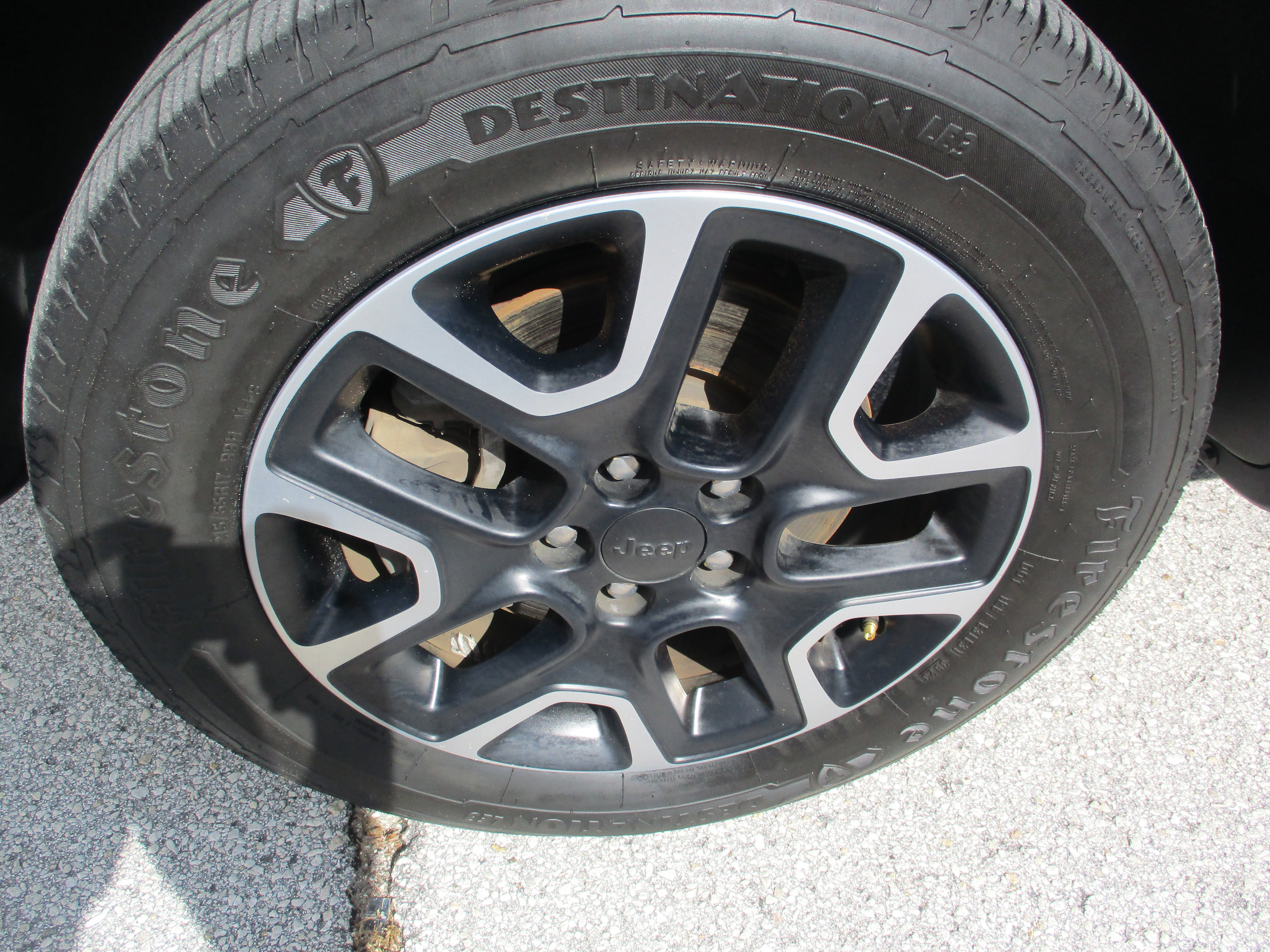 Used 2019 Jeep Compass Trailhawk image 8