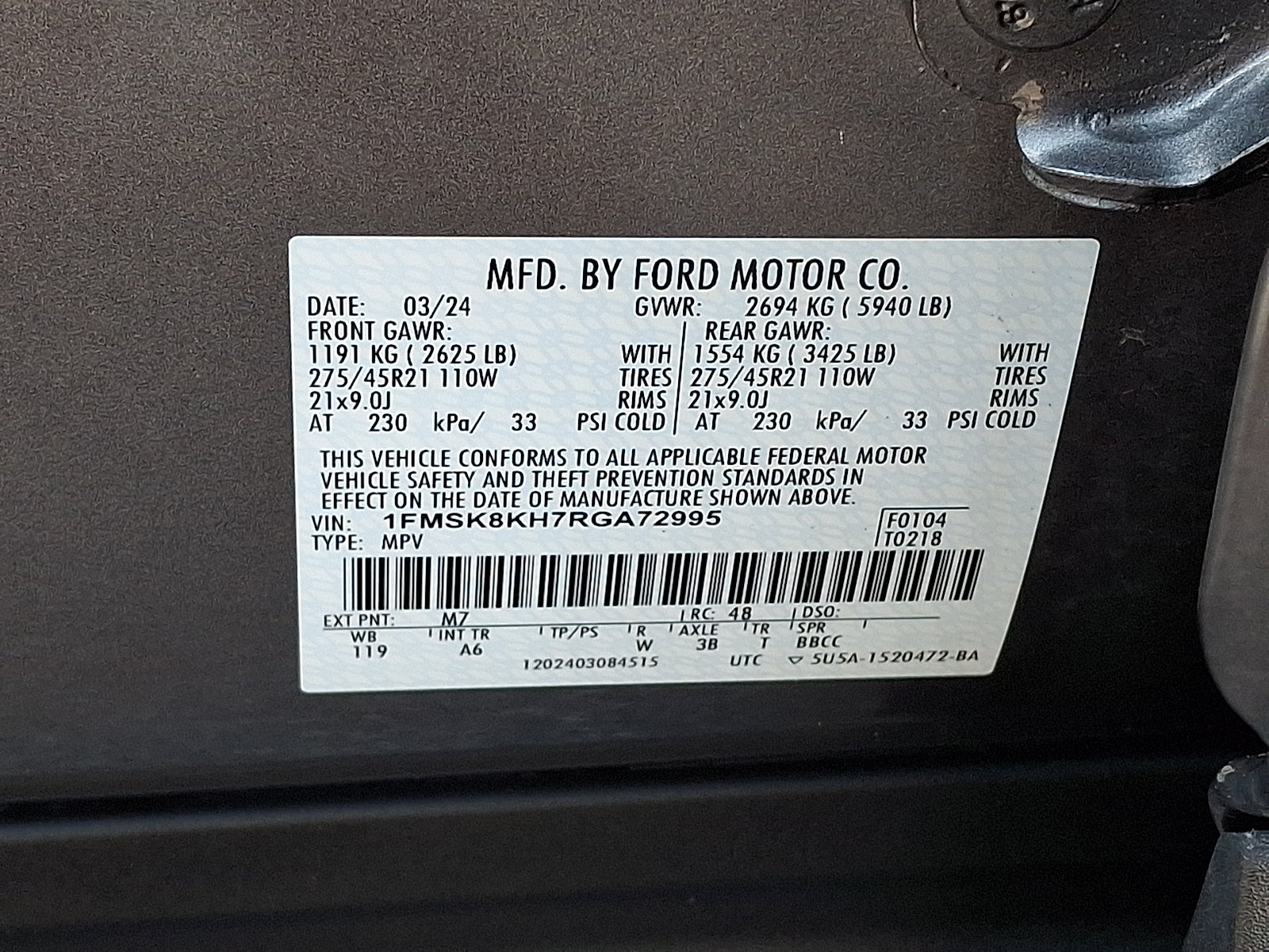 Certified 2024 Ford Explorer ST-Line w/ Class IV Trailer Tow Package AWD/4WD image 30