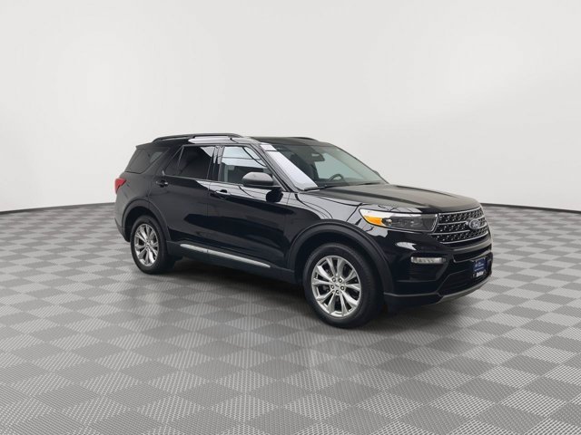 Certified 2023 Ford Explorer XLT w/ Equipment Group 202A AWD/4WD image 36