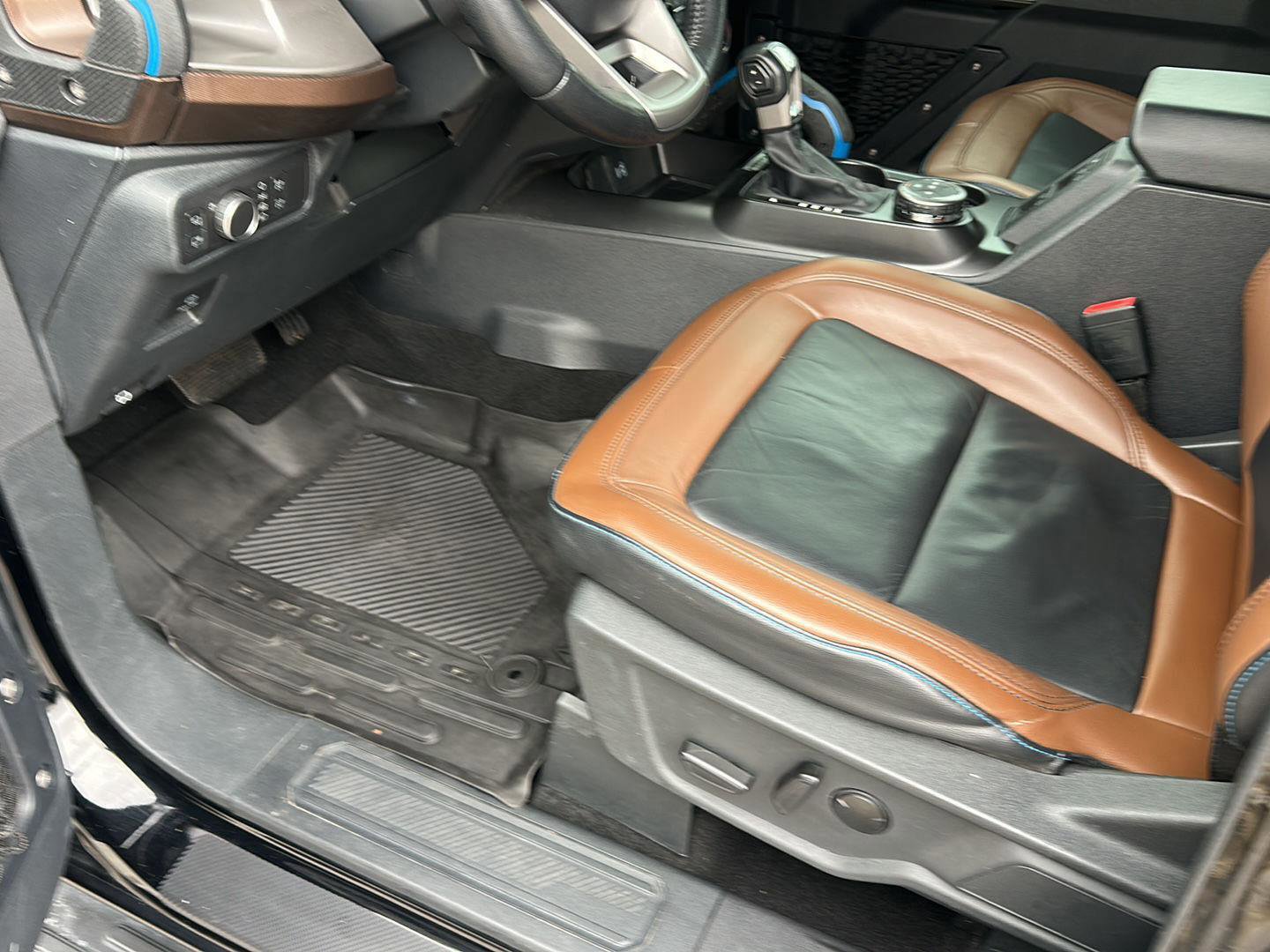 Certified 2021 Ford Bronco Outer Banks image 11