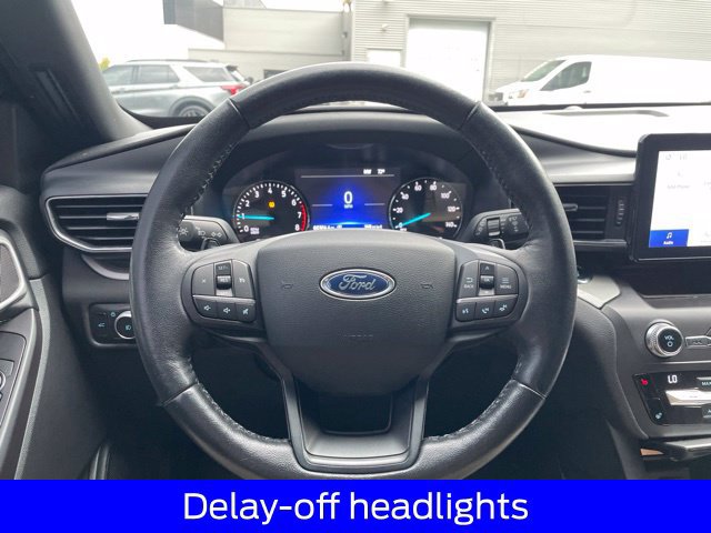 Certified 2020 Ford Explorer XLT w/ Equipment Group 202A AWD/4WD image 25