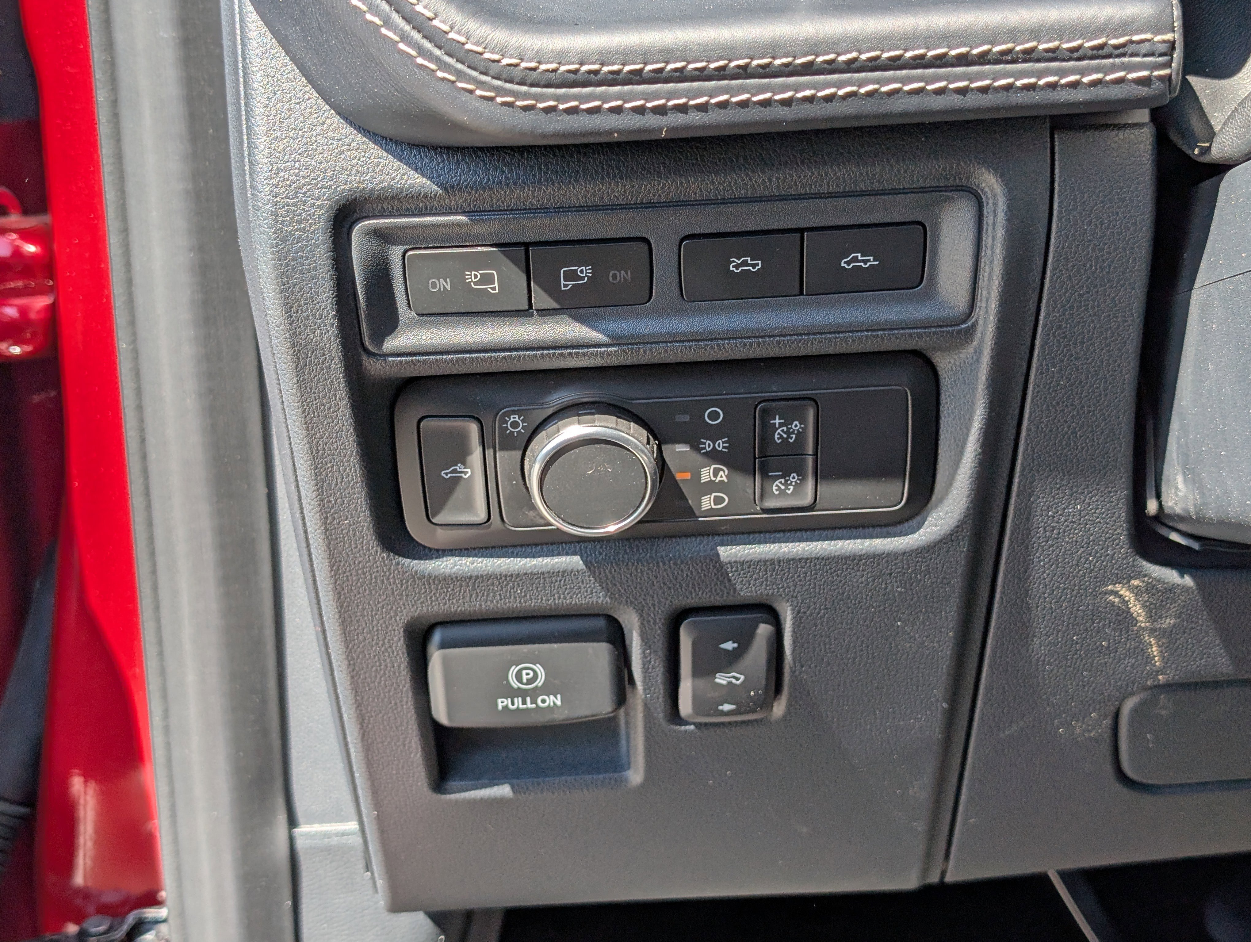 Certified 2022 Ford F150 Lightning Platinum AWD/4WD image 23