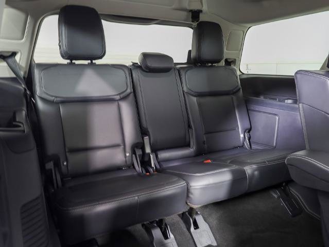 Certified 2025 Ford Expedition Platinum image 11