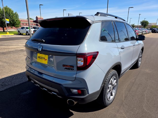Used 2023 Honda Passport TrailSport image 8