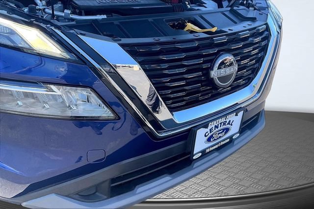 Used 2023 Nissan Rogue SV FWD image 29