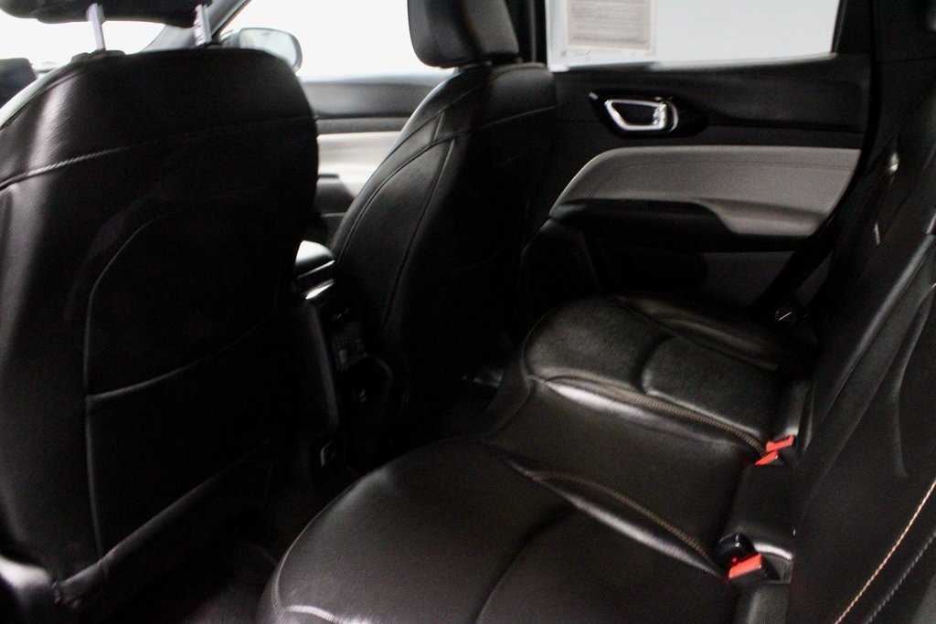 Used 2024 Jeep Compass Limited image 20