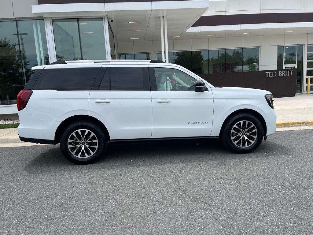 Certified 2025 Ford Expedition Platinum AWD/4WD image 9