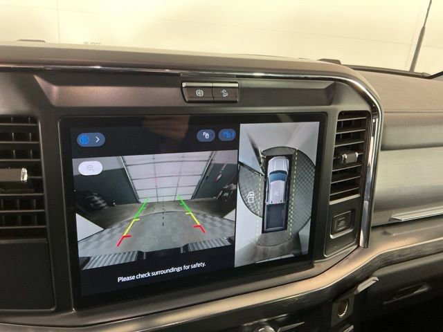 Certified 2025 Ford F350 Lariat w/ FX4 Off-Road Package image 23