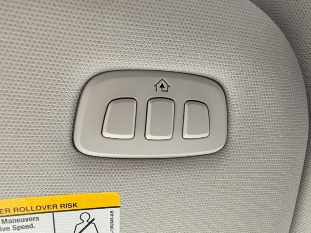 Certified 2025 Ford Expedition Active image 15